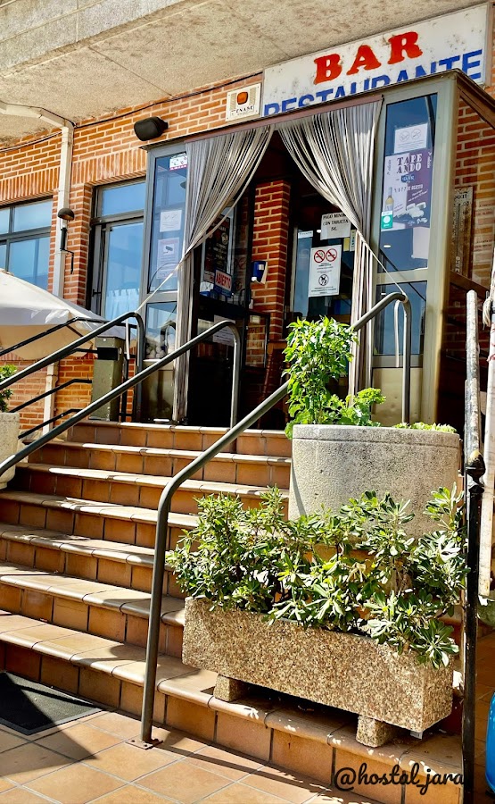 Hostal Restaurante Jara