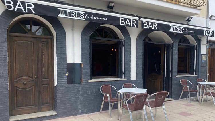 Bar Tres Columnas