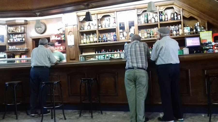 Café Bar Central