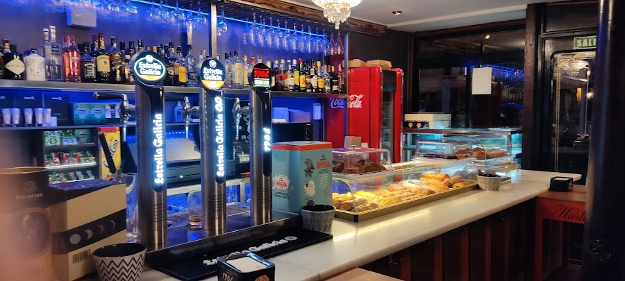 Café Bar Moderno
