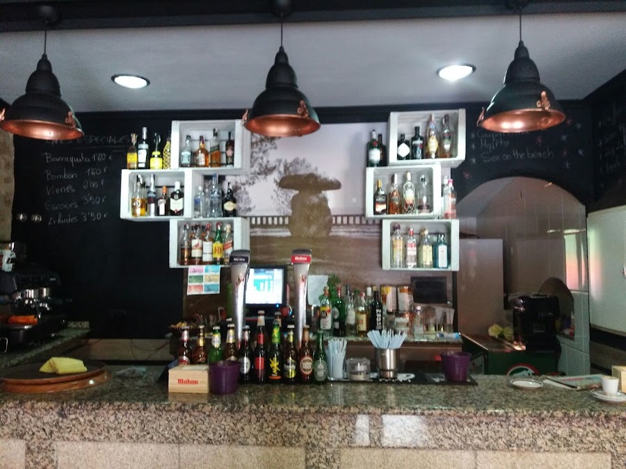 Café Bar Porta de Entrimo