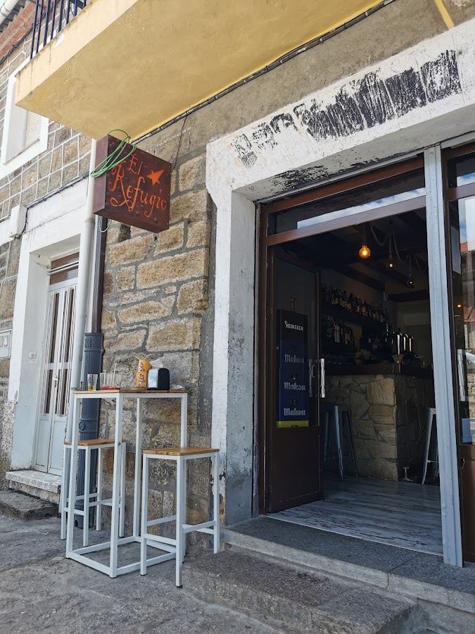 EL REFUGIO ® Bar Villardeciervos