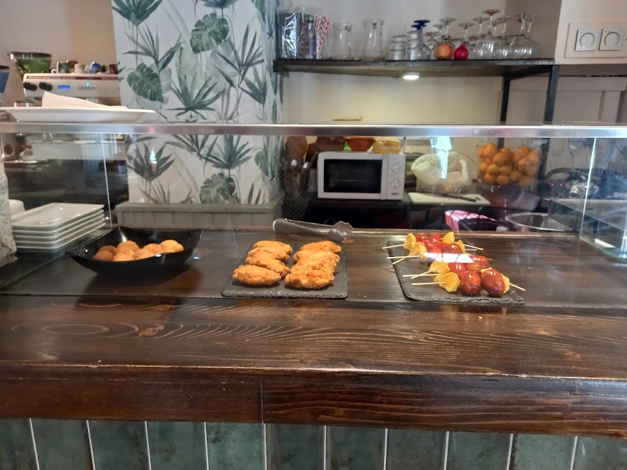 Garibalde · Tapas & Café