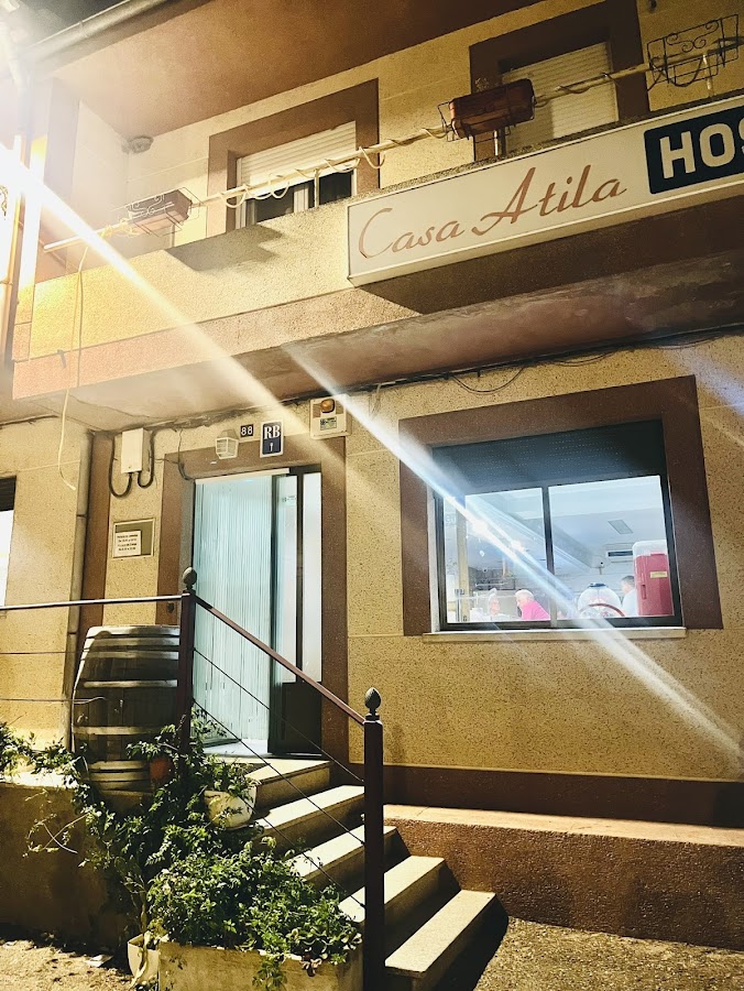 Restaurante - Hostal - Casa Atila