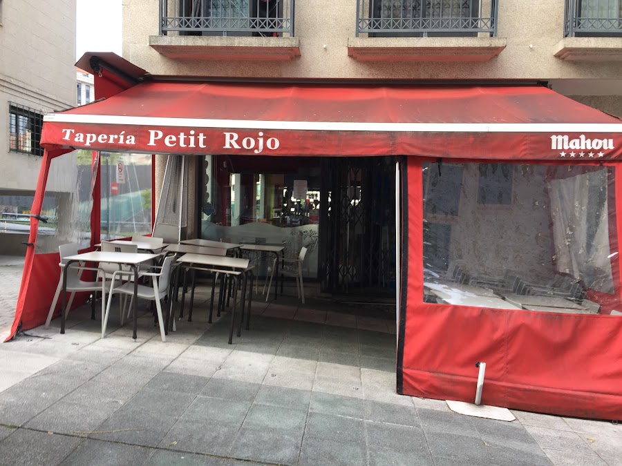 Tapería Petit Rojo